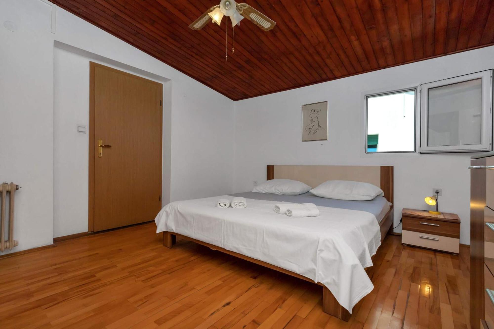 Apartments Vele Макарска Экстерьер фото